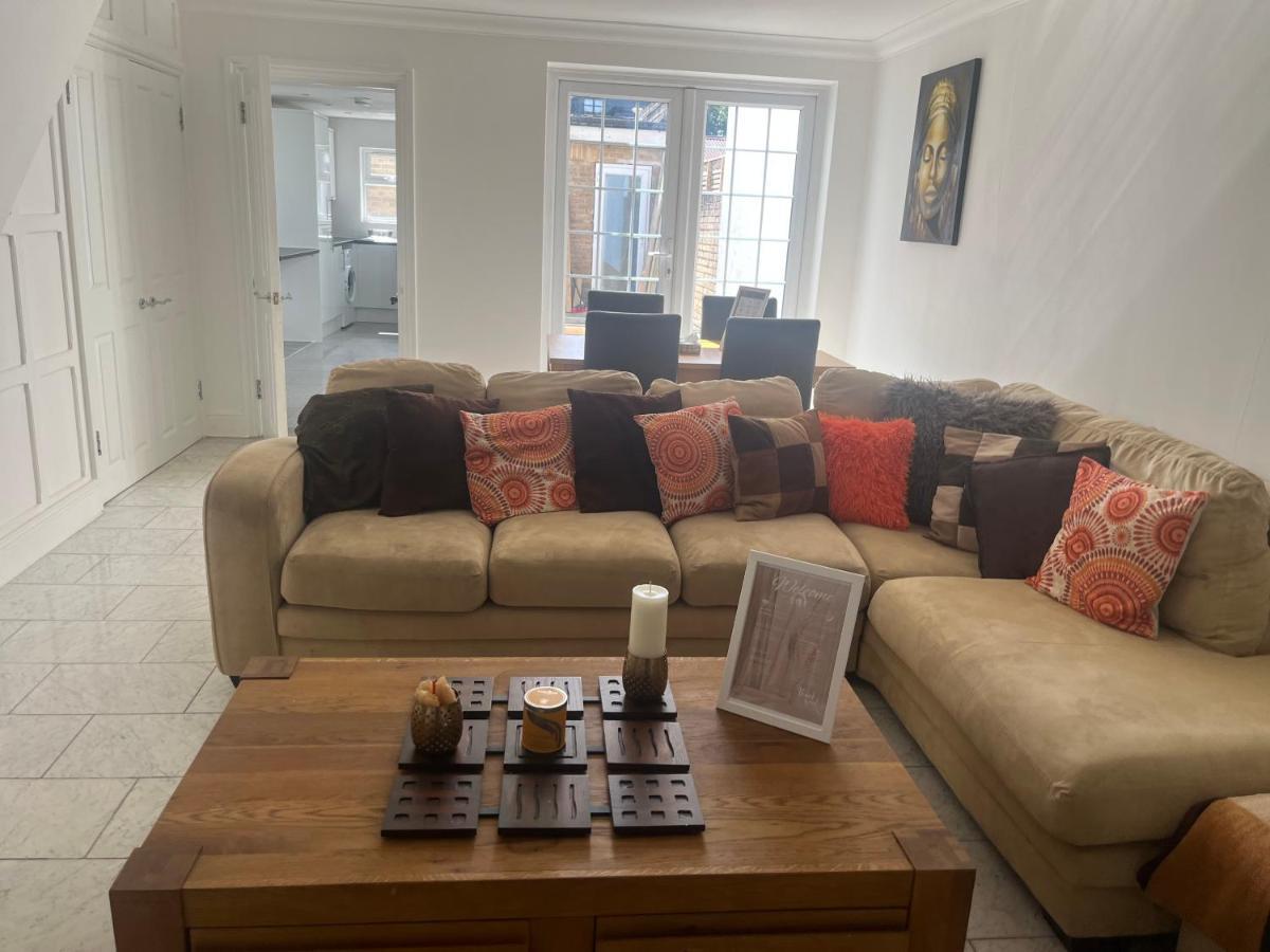 City Reach Retreat Spacious 4Bed House Startford Maryland Great Transport Links Londyn Zewnętrze zdjęcie
